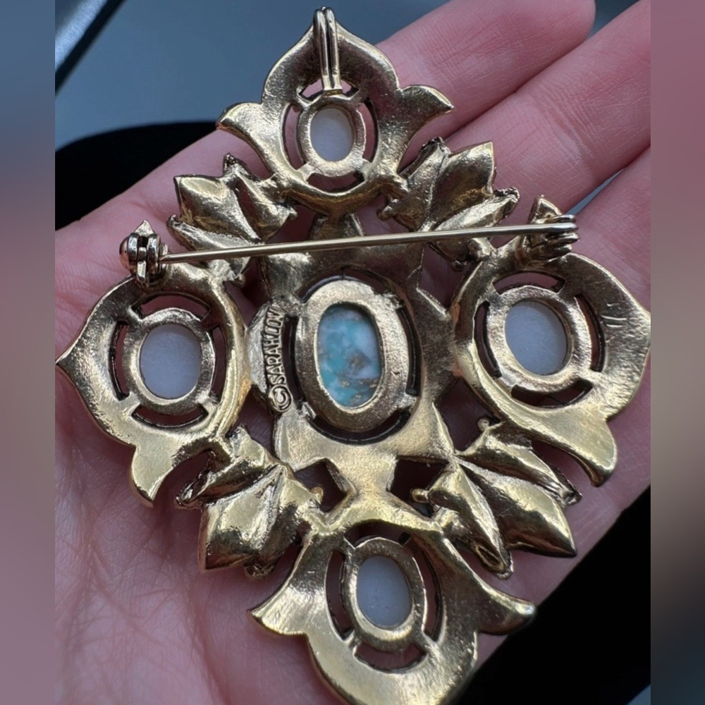 VTG Sarah Coventry “Remembrance” Set - Brooch, Earrings, And Stick Pin 1968 - Picture 9 of 16